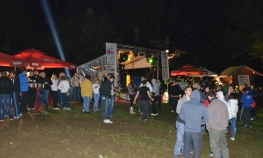 Kiša omela festival "Mej dej"