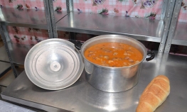 Narodna kuhinja podijelila 1.200 porcija graha