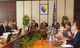 Zbog izbora sve reforme zaustavljene