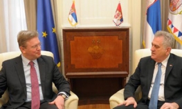 File se sastao sa Nikolićem