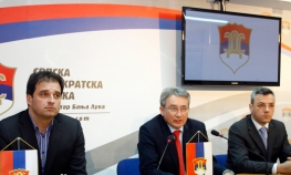 Embargo SDS-a na povećanje plata