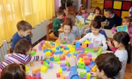 Čike u vrtićima zamijenili tete