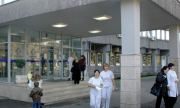 Maloljetnika ubila struja u vozu