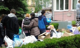 Hiljade Banjalučana pomaže unesrećenima