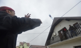 Utopili mu se žena i sin, on danima spasava tuđe živote