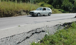 Na području tuzlanskog kantona oko 2.600 klizišta, evakuisane 1.804 ...