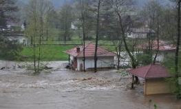 Maturanti iz Bugojna: Izdrži, narode BiH