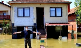 Grad koji su plavile dvije rijeke: Život se polako vraća u Šamac