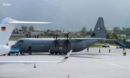  Sletjela tri aviona pomoći iz Katara