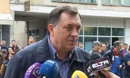 Dodik sa studentima u akciji čišćenja Doboja i Šamca