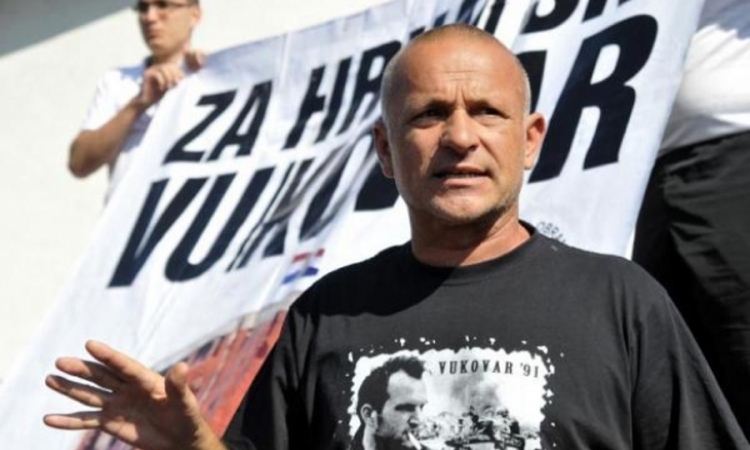 Osuđen zbog podsticanja na skidanje dvojezičnih tabli u Vukovaru