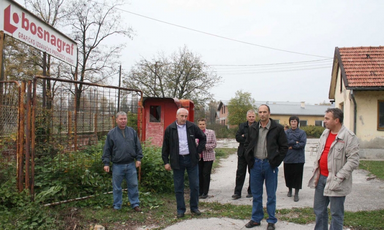 Niko neće da kupi propale gigante
