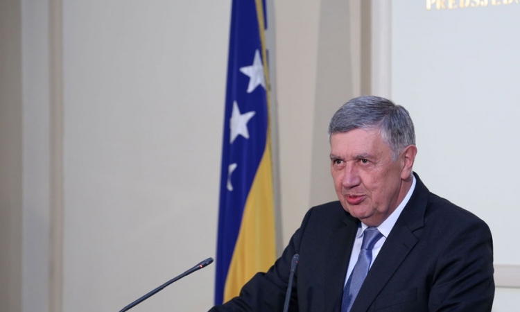  Radmanović: Vučić u BiH dolazi 13. maja