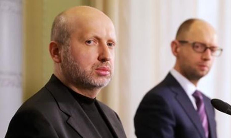 Turčinov i Jacenjuk: Dijalog sa svima kojima nisu krvave ruke