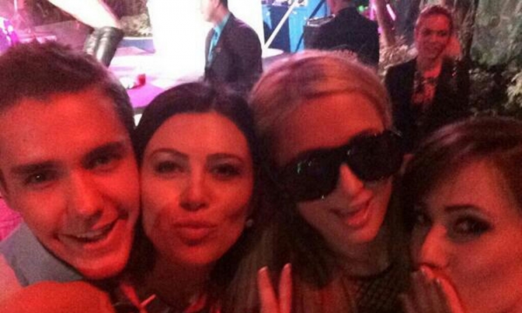 Stanija u provodu sa Paris Hilton