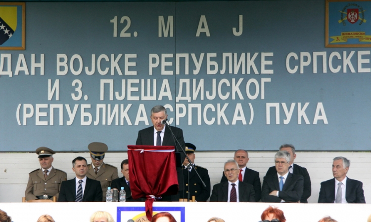 Radmanović: Vojska Srpske izraz narodnog jedinstva