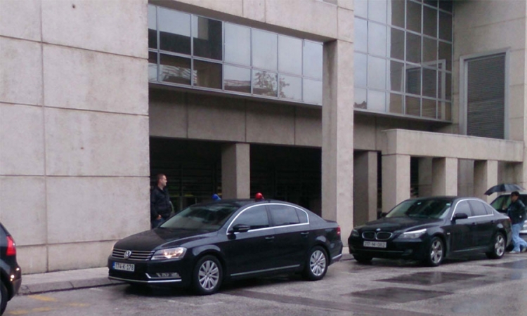 Ljekari se bore za život Sulejmana Tihića