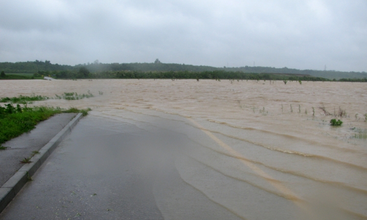 Klizišta i poplave ugrožavaju domaćinstva