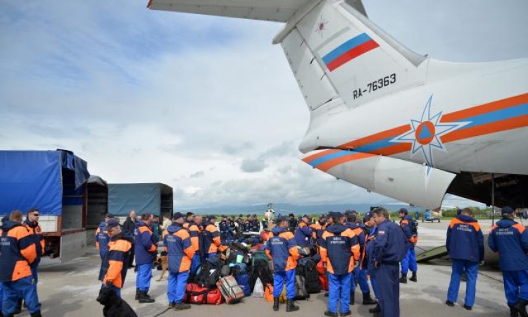 Prvi ruski avion sa 70 spasilaca sletio u Niš