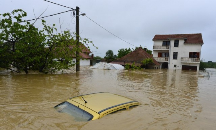U Srbiji 135.000 potrošača bez struje