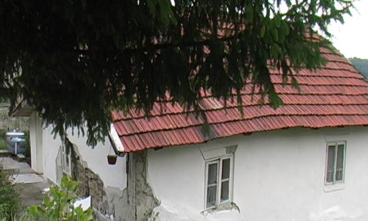 Klizište prijeti naselju Crno blato u Tuzli