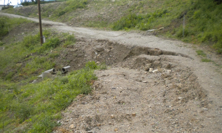 U Bosanskoj Krupi aktivirano 5 klizišta
