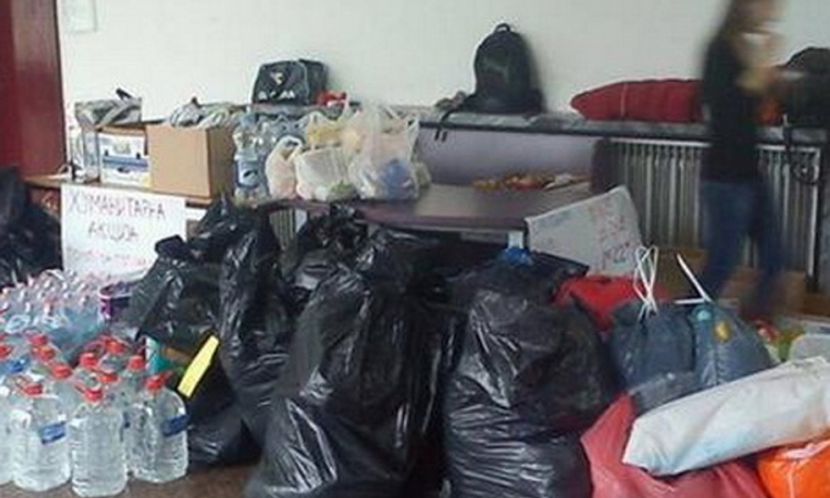 Saznajte kako dostaviti humanitarnu robu iz inostranstva