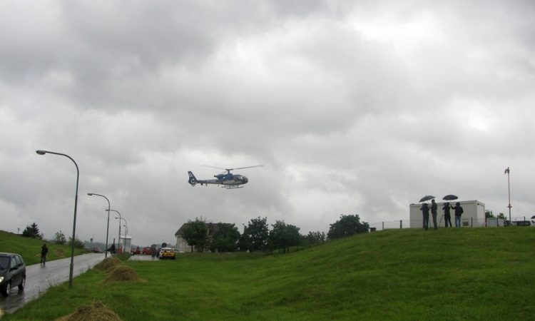 Helikopterima evakuisano više od 500 životno ugroženih