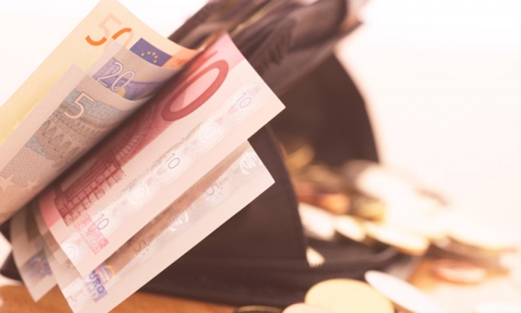 Volonter pronašao, i vratio vlasniku, 1.800 evra