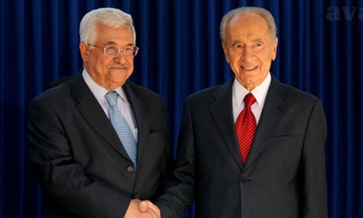  Peres i Abas prihvatili papin poziv