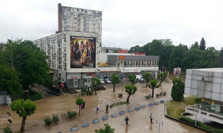 Velika akcija u Rumuniji za humanitarnu pomoć Srbiji i RS