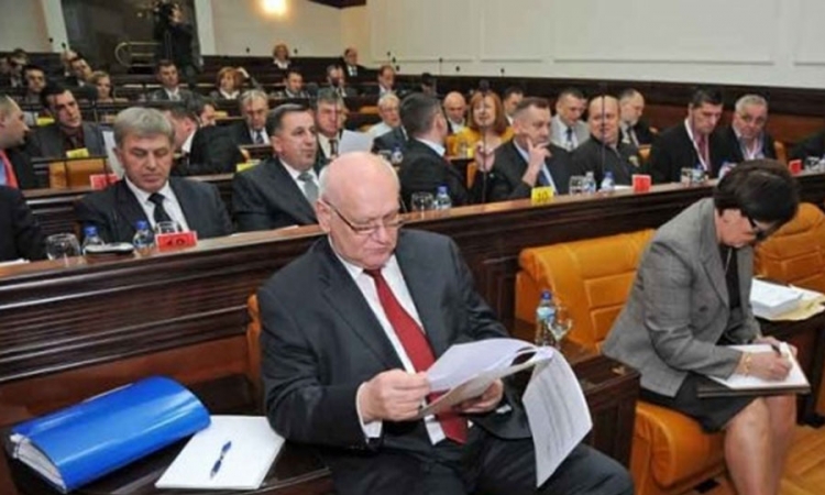 Kreditom protiv deficta Banjaluke