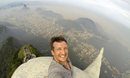 Najhrabriji selfi: Britanac na vrhu kipa Hrista u Riju