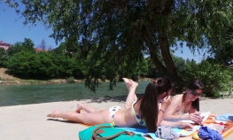 Lijepo vrijeme izmamilo Banjalučane na plažu