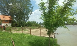 Drina guta zemljište u vikend naselju