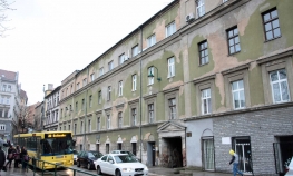 Štrajkom glađu traži pravdu