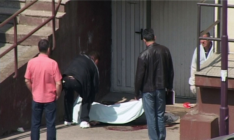 Tijelo mladića koji je pao sa šestog sprata poslato na obdukciju