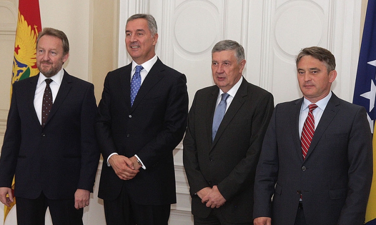 Đukanović: Tražiti pomoć međunarodne zajednice u saniranju posljedica poplava