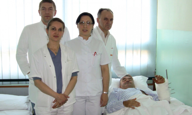 U Banjaluci uspješno rekonstruisana amputirana šaka