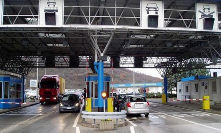 Granični prijelazi  Šamac i Brčko i dalje  zatvoreni za saobraćaj