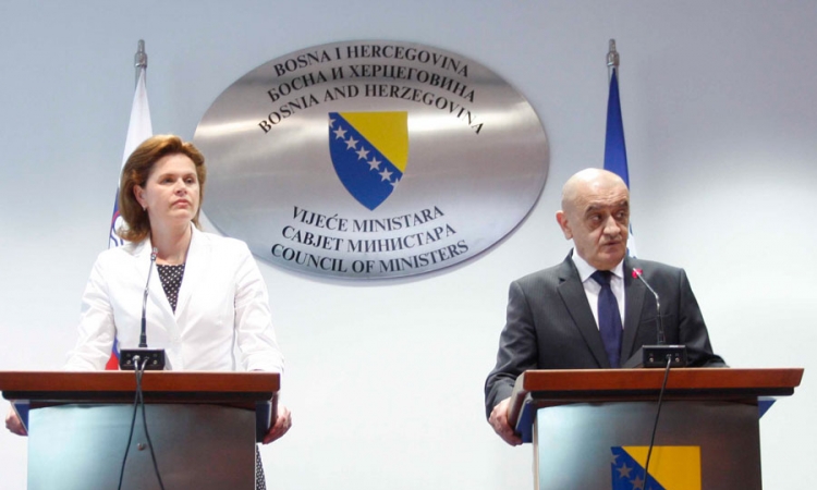 Donatorska konferencija oko 10. jula