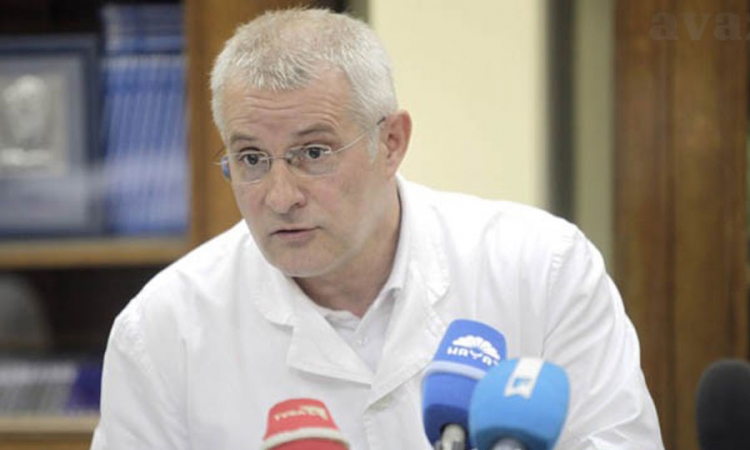 Neurohirurgu zapaljeno vozilo u Sarajevu