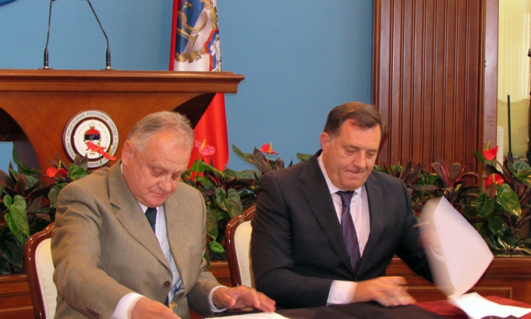Potpisan sporazum SNSD-a i SzDS-a