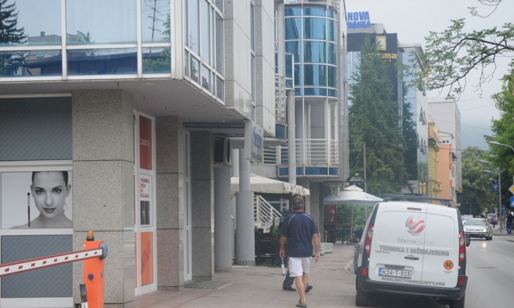 Ukrali parfeme vrijedne 50.000 KM