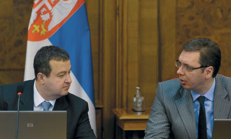 Vučić: Dačić da izabere vlast ili opoziciju