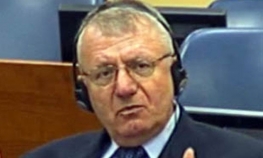 Šešelj prihvata da preda pasoš i ne napušta Srbiju