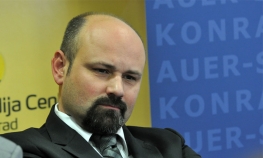 Vekarić: Ćuti se o osnivanju suda za zločine OVK