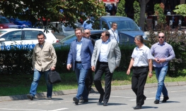 Vučić u Doboju: Srbija i BiH zajedno da traže pomoć