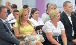 Otvoren omladinski kamp Srce, ruka, lopata