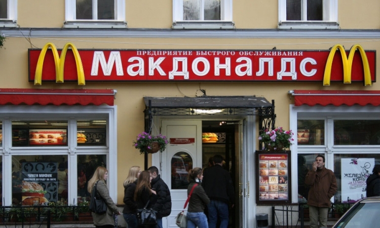 Mekdonalds otvara 70 restorana u Rusiji, ali ne na Krimu